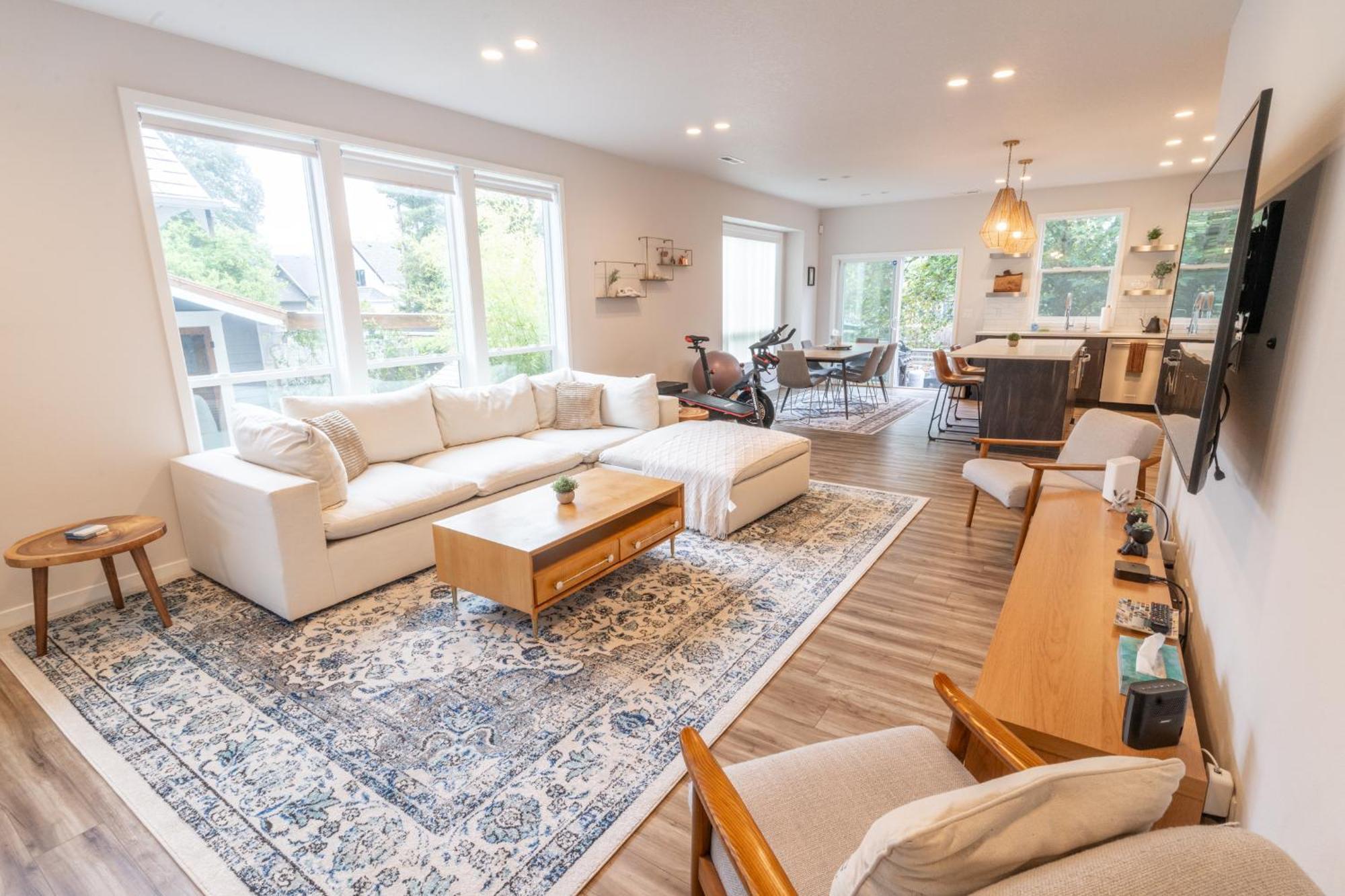 Comfy Family Home, Walkable Neighborhood + Patio! Portland Zewnętrze zdjęcie