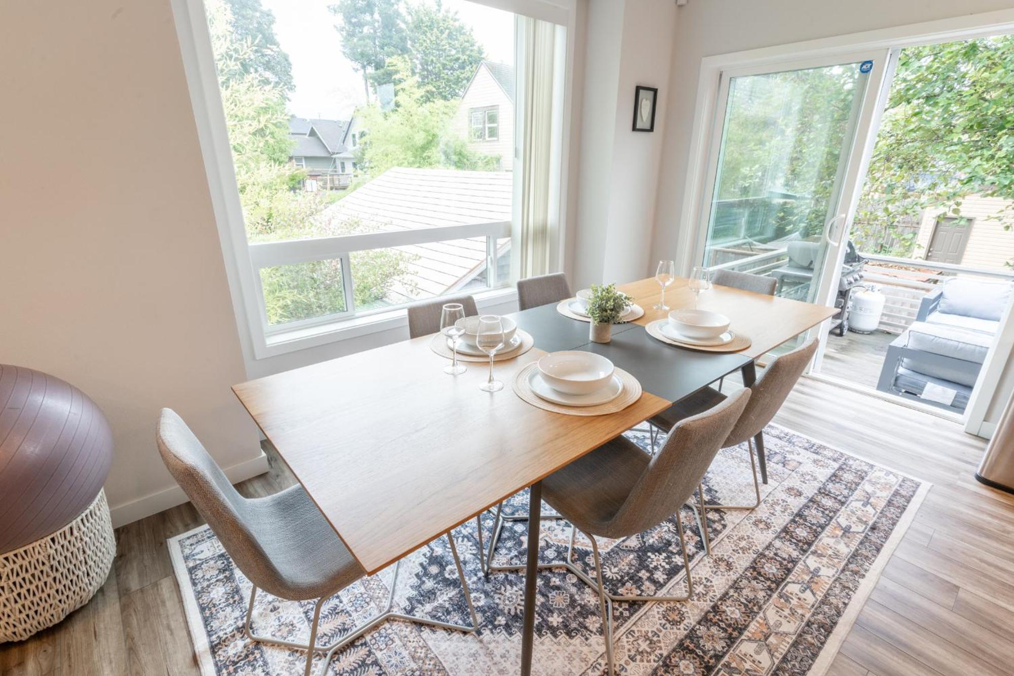 Comfy Family Home, Walkable Neighborhood + Patio! Portland Zewnętrze zdjęcie