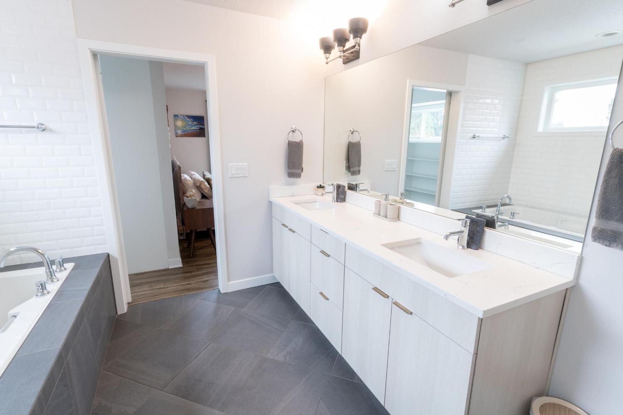 Comfy Family Home, Walkable Neighborhood + Patio! Portland Zewnętrze zdjęcie