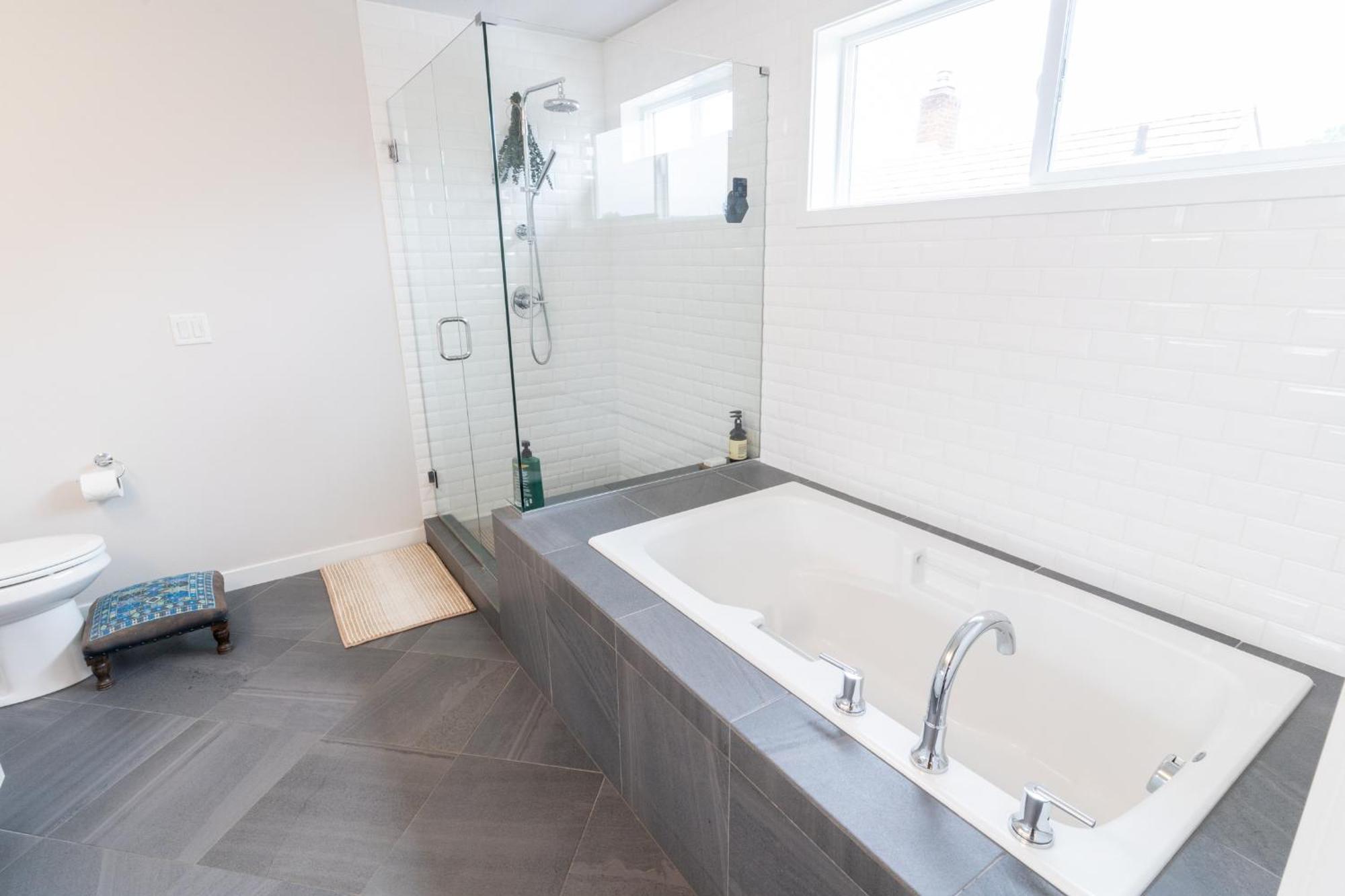Comfy Family Home, Walkable Neighborhood + Patio! Portland Zewnętrze zdjęcie